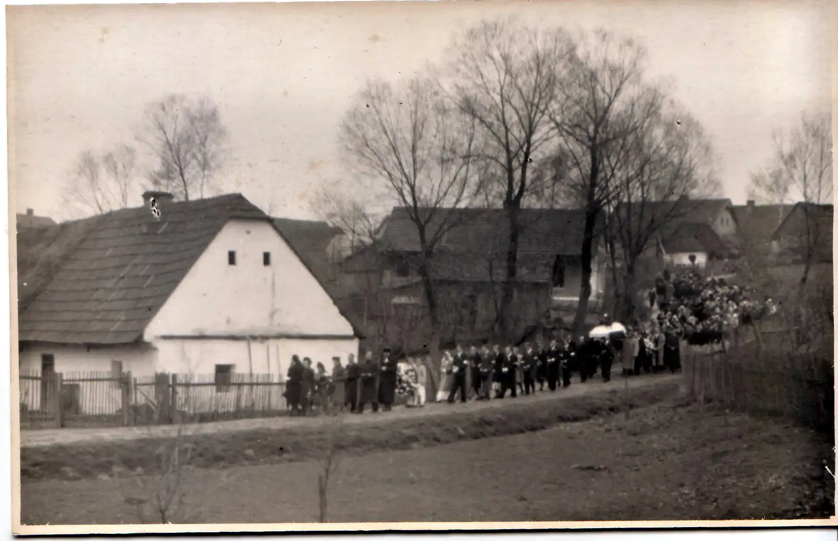 Pohled na čp.4 a Kozinec